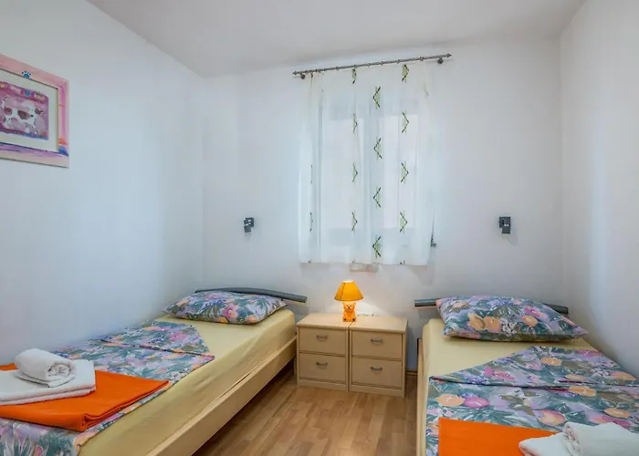 2 Bedroom In Njivice