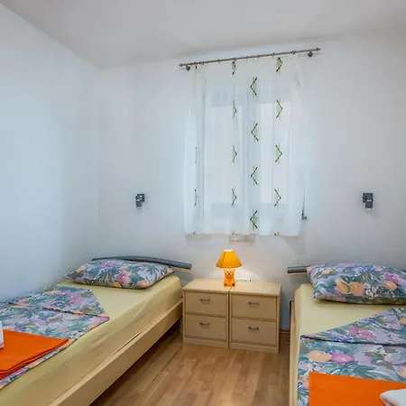 Amazing In With House Sea View Njivice